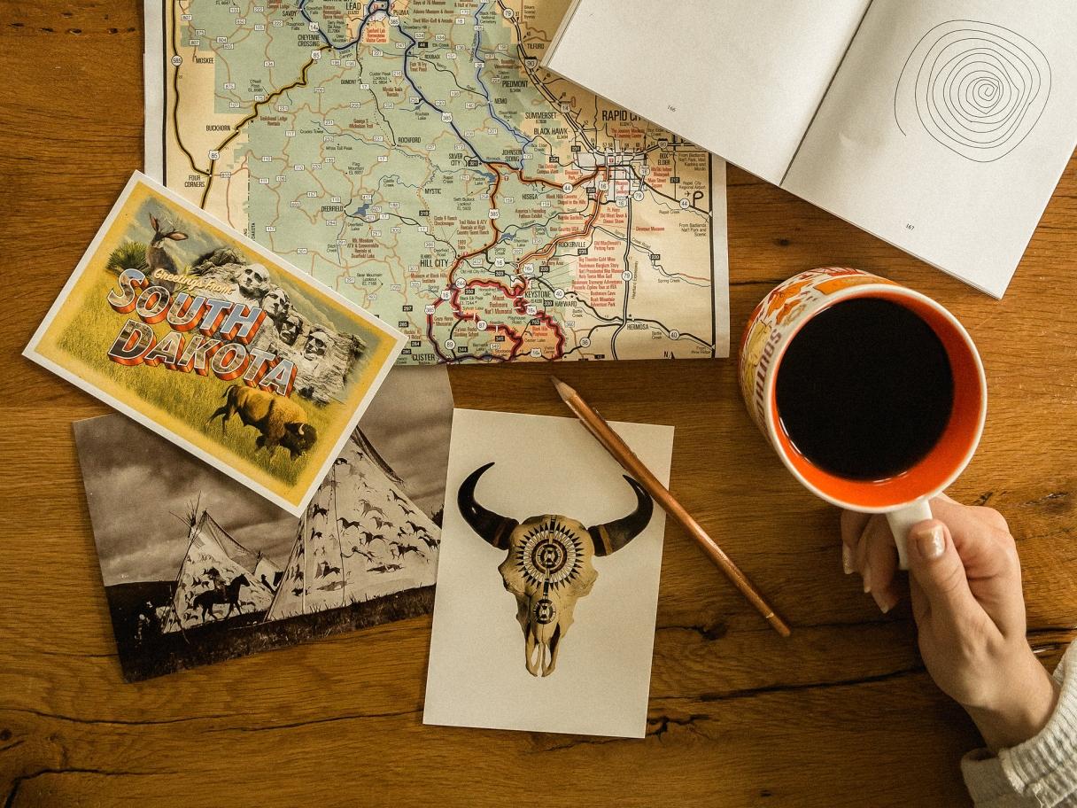 Jessica Olm, coffee and map
