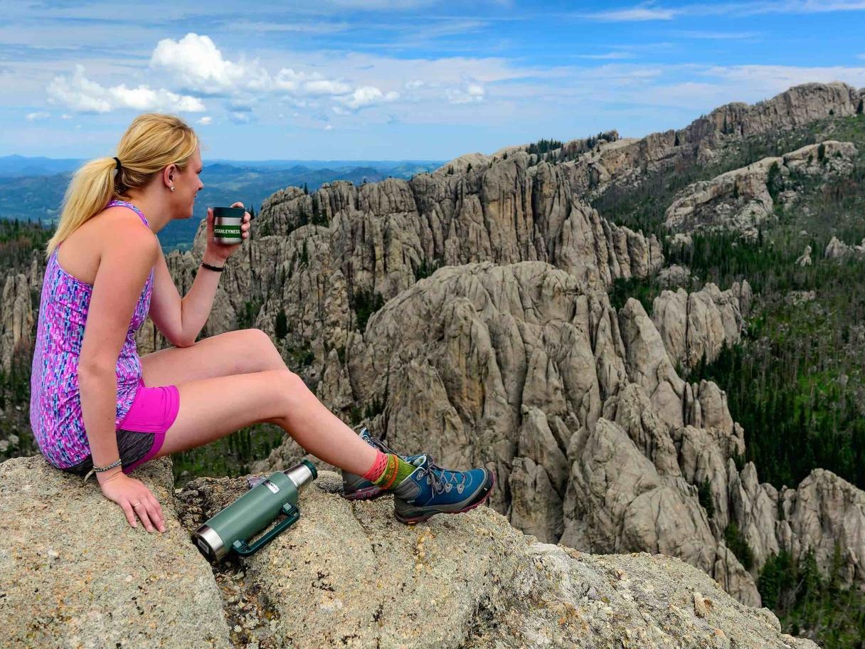 Needles Hiking