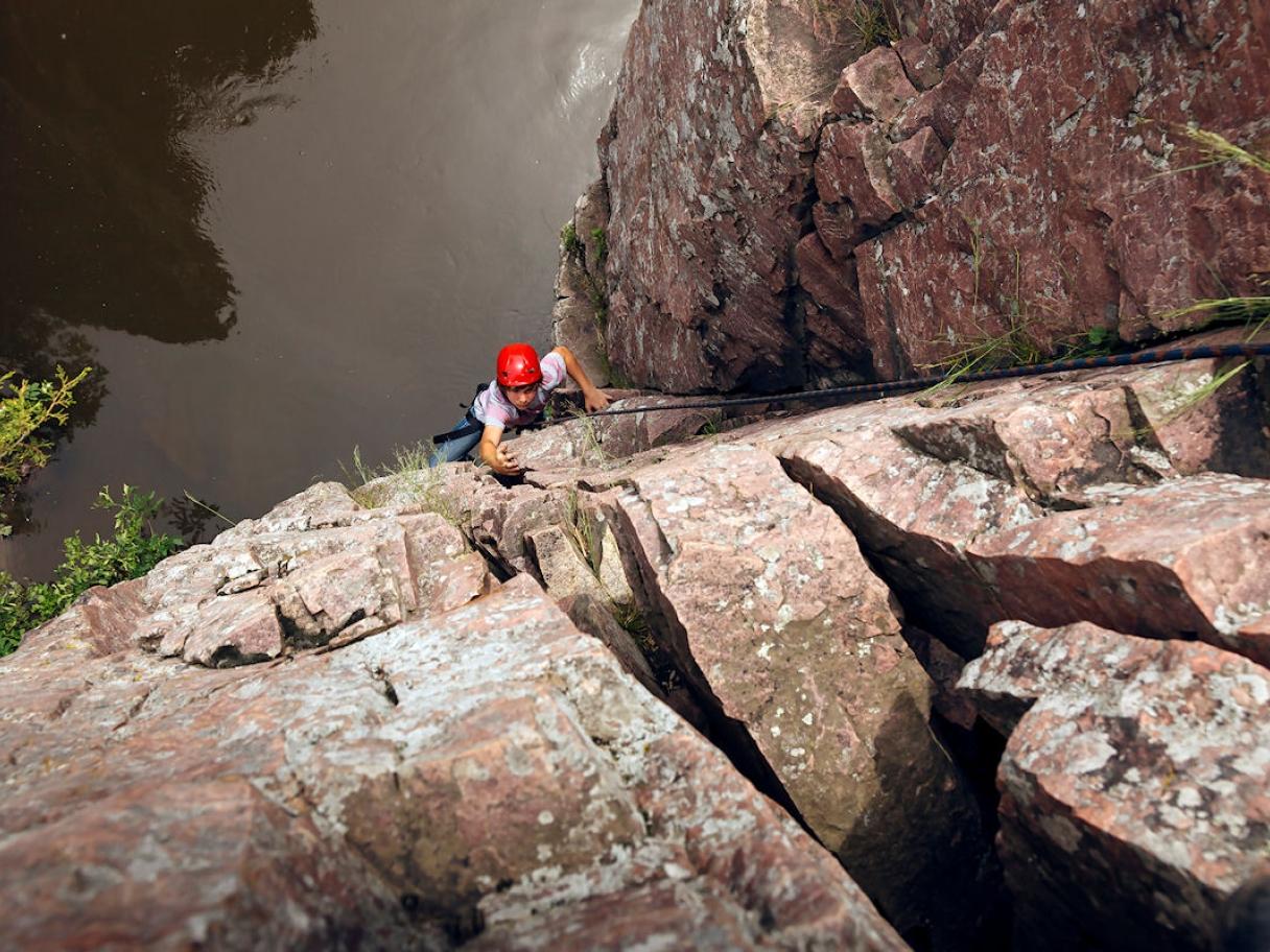 Rock climbing Palisades State Park