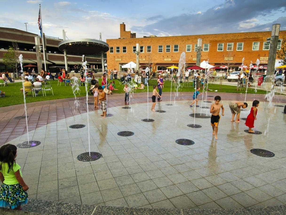 Fountains at Main Street Square