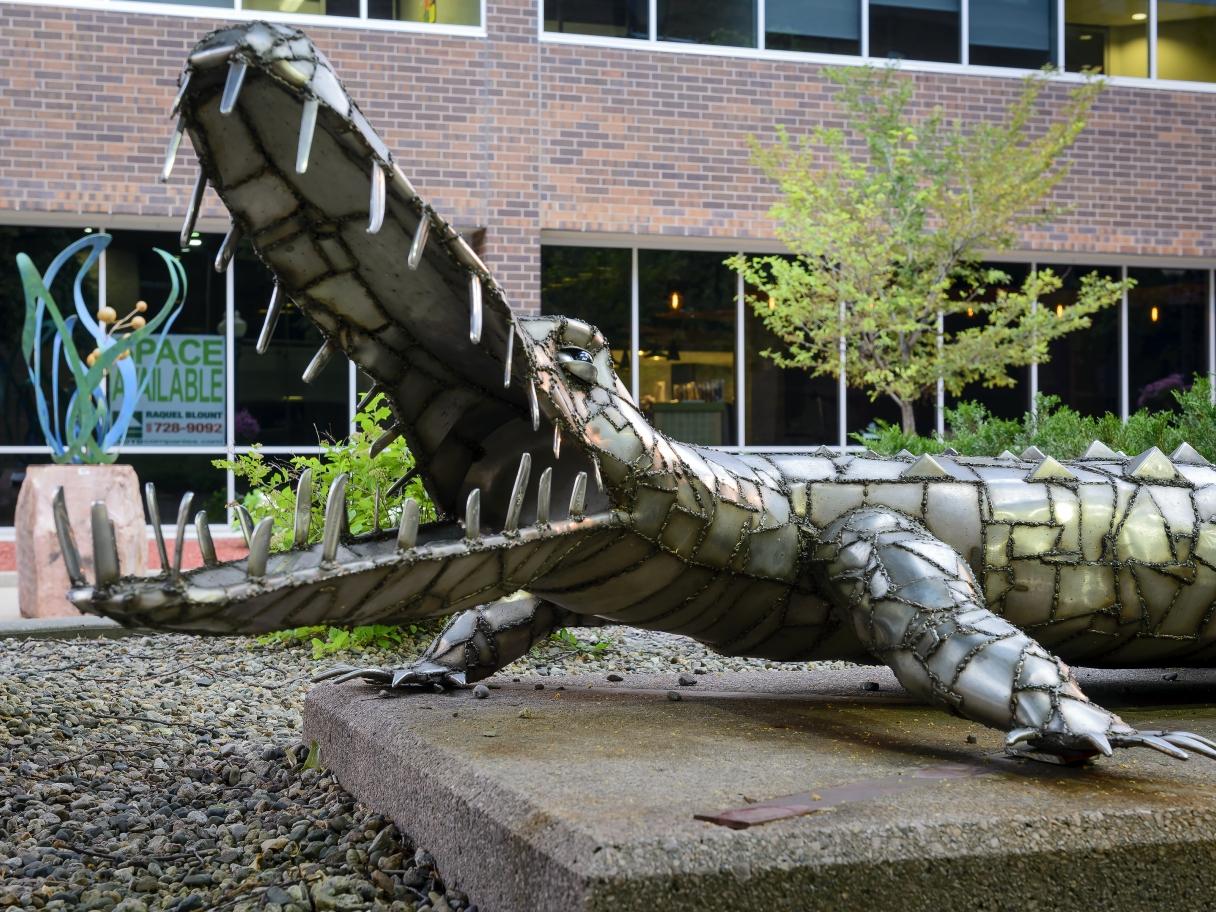 Crocodile sculpture by Dale Lewis