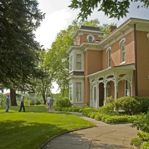 Mellette House