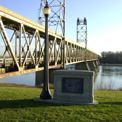 Meridian Bridge