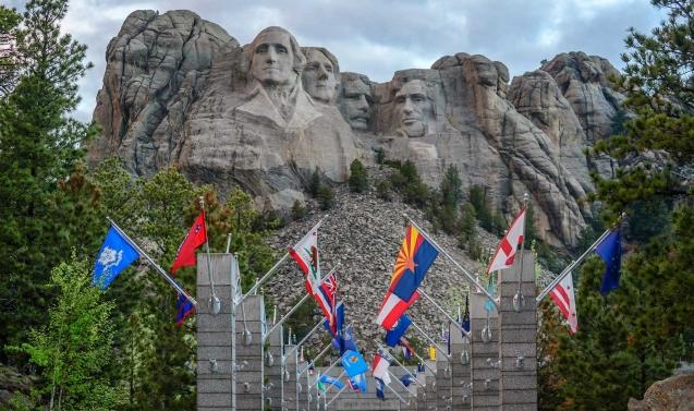 [List] 25 Incredible Things You Should Do in South Dakota for an Epic Adventure