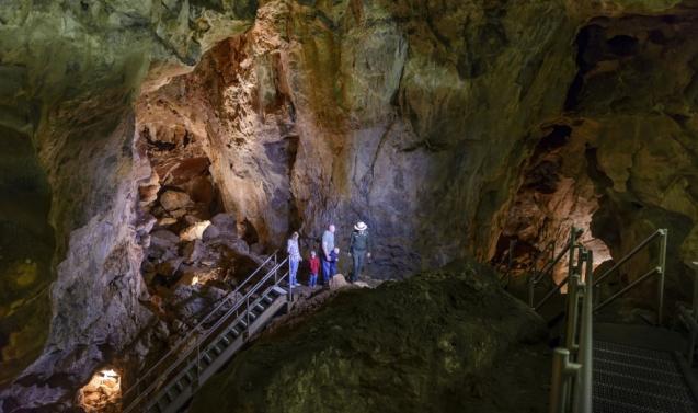 Jewel Cave