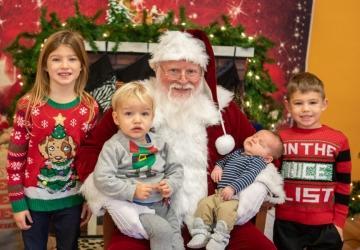 Santa at the Zoo