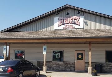 Bertz Sports Bar & Grill, Beresford