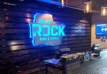 Blue Rock Bar & Grill, Sioux Falls