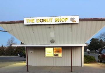 The Donut Shop, Pierre