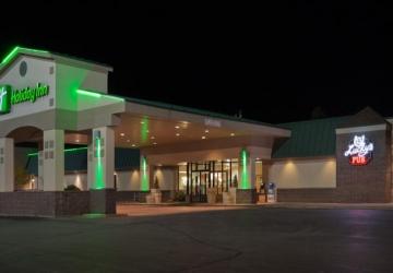 Holiday inn Entrance