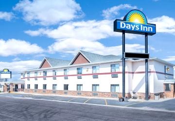 Days Inn by Wyndham, Wall