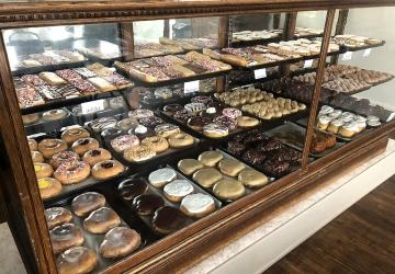 Ardy's Bakery, Clear Lake
