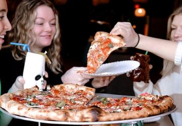 Pizza Cheeks, Sioux Falls