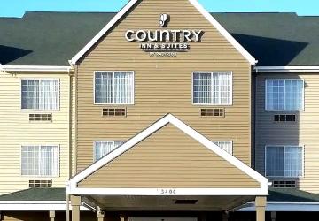 Country Inn & Suites by Radisson, Watertown