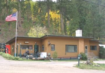 Ponderosa Pines Inn and Cabins