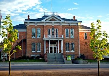 1881 Courthouse Museum