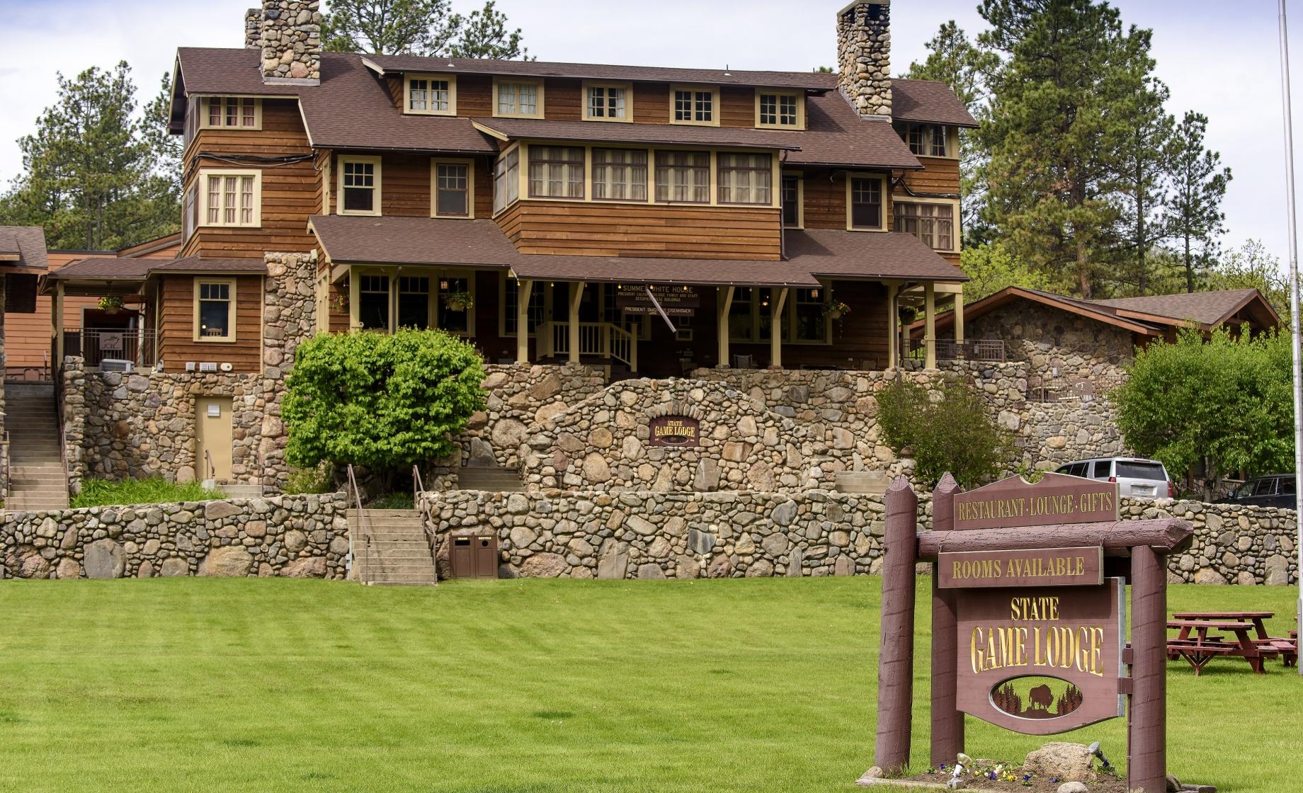 State Game Lodge, Custer State Park