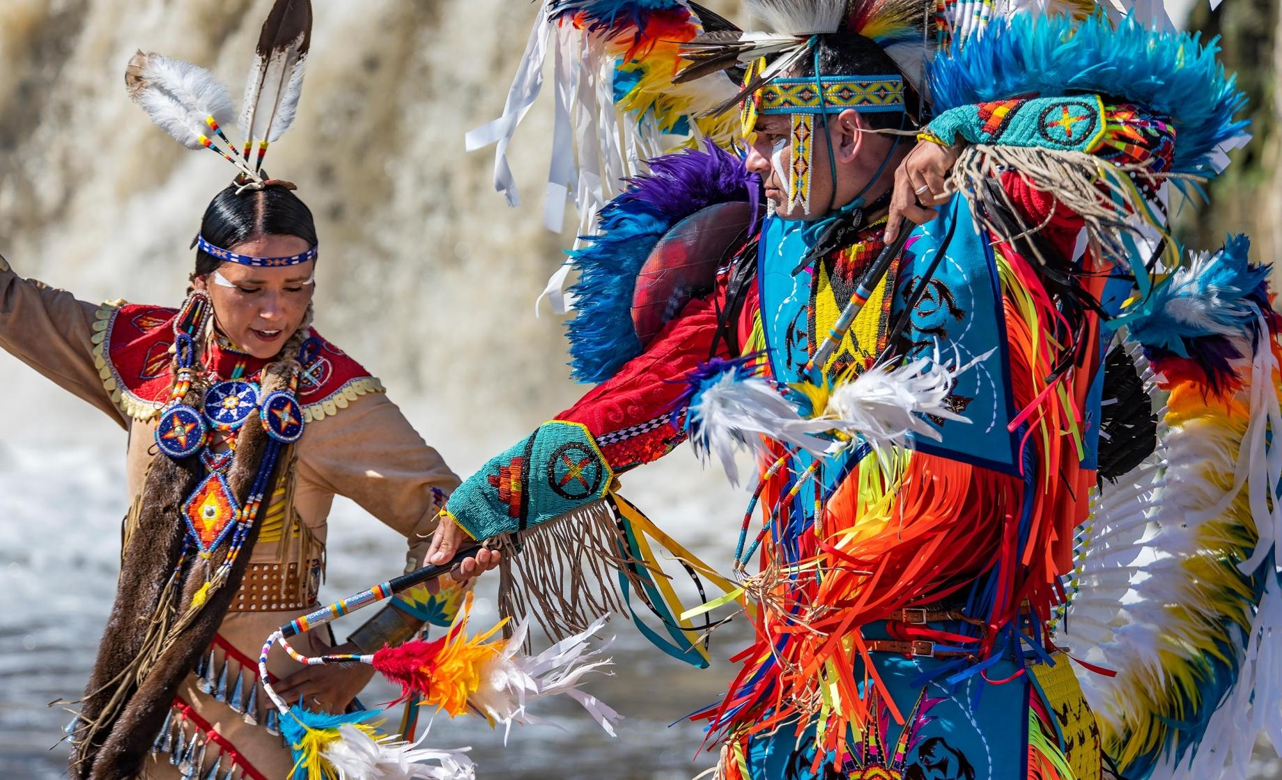 Native American Dancers, Sioux Falls