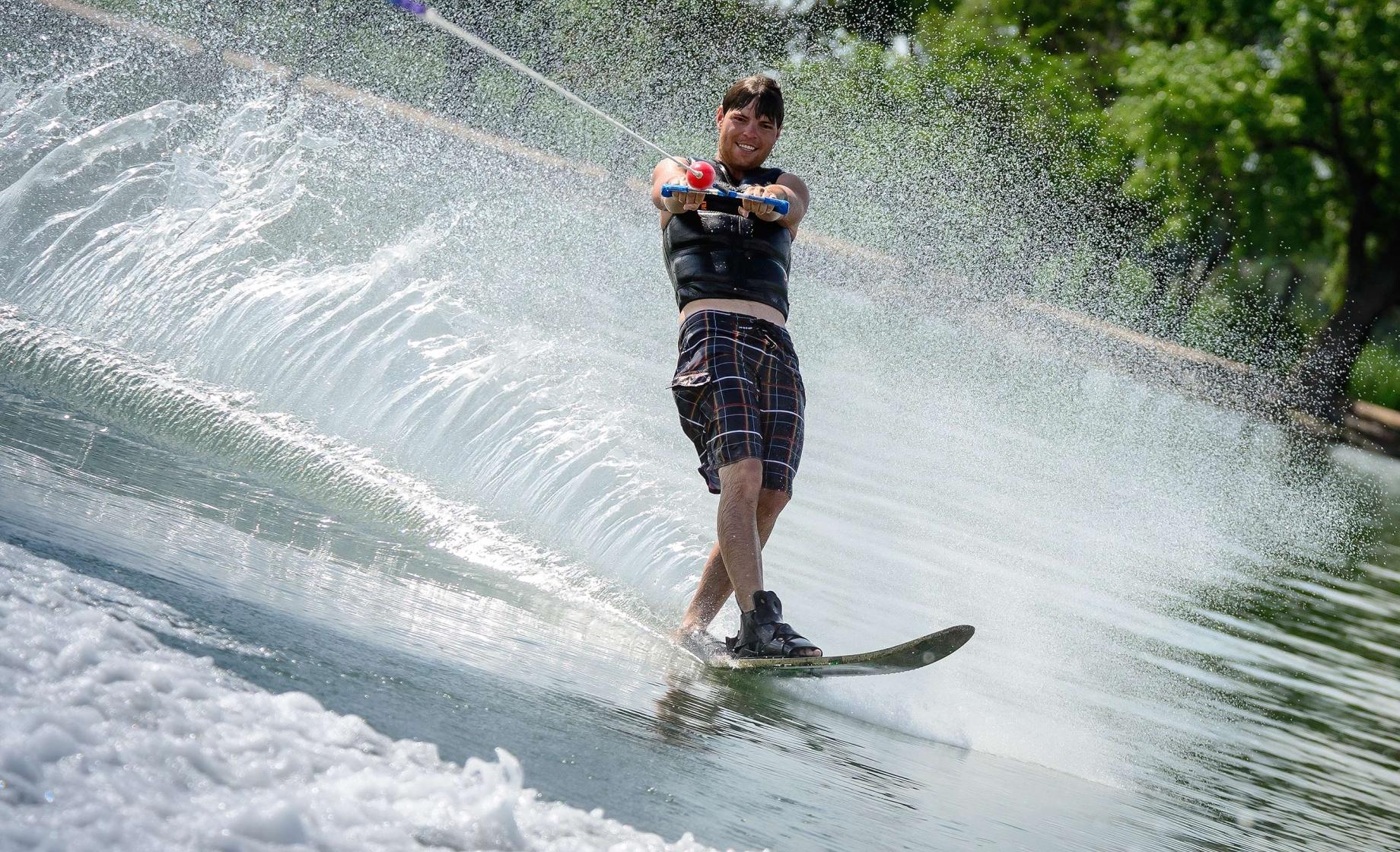 Lake Kampeska Water skiing