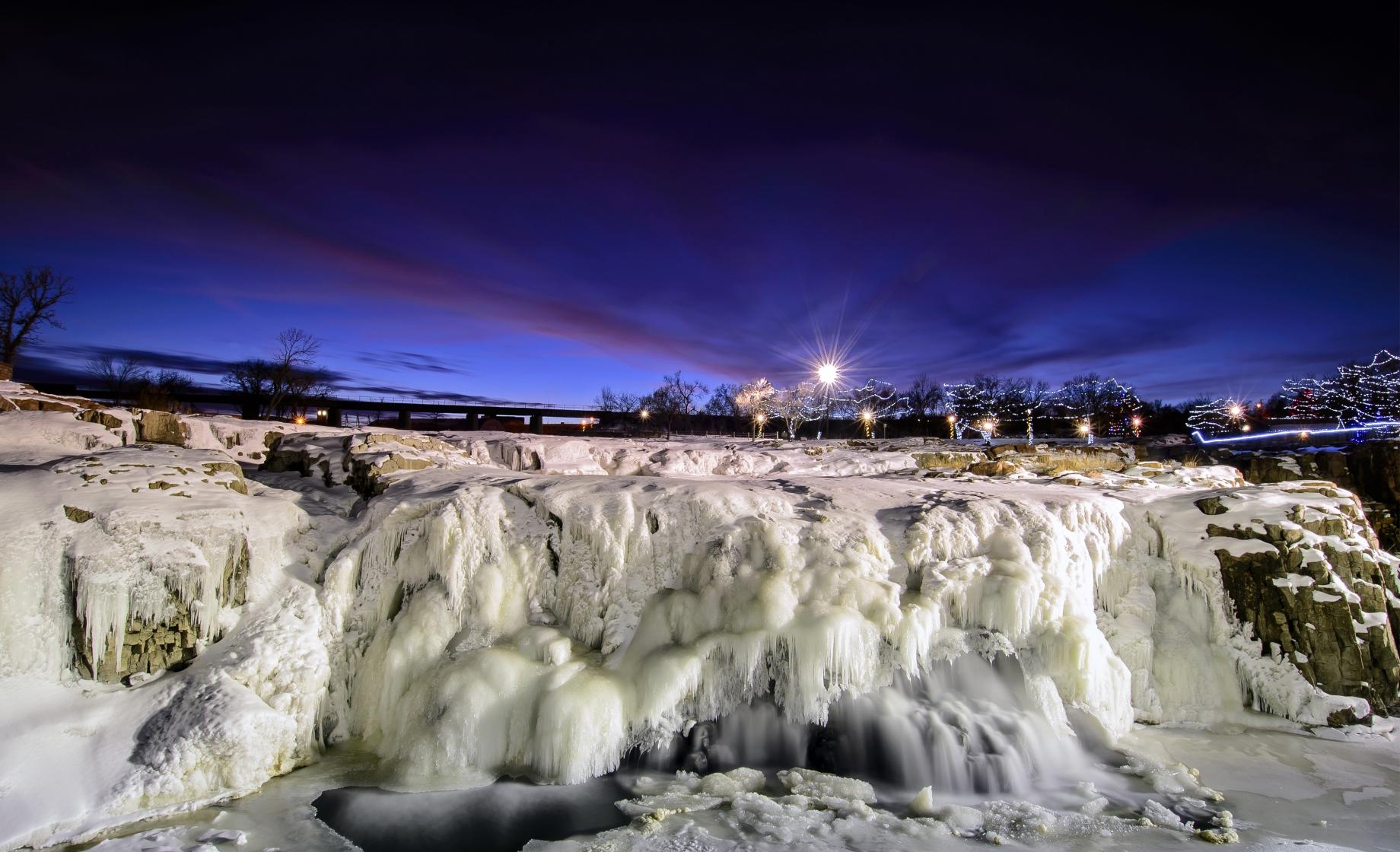 Frozen waters in Winter at Falls Park.
