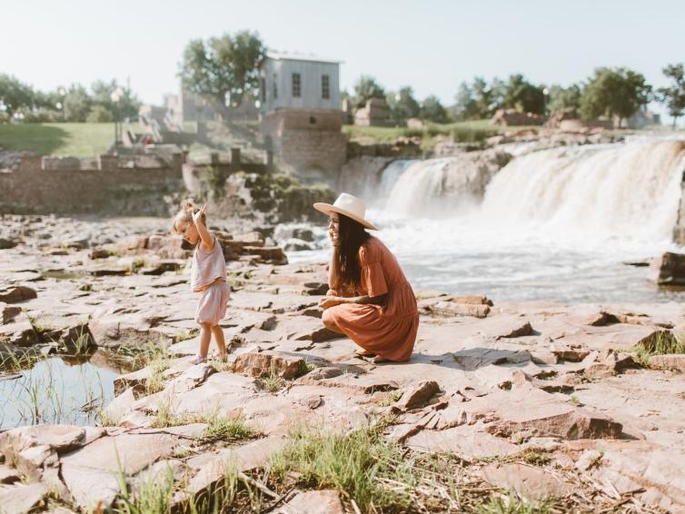 Stephanie Pollock and daughter at Falls Park