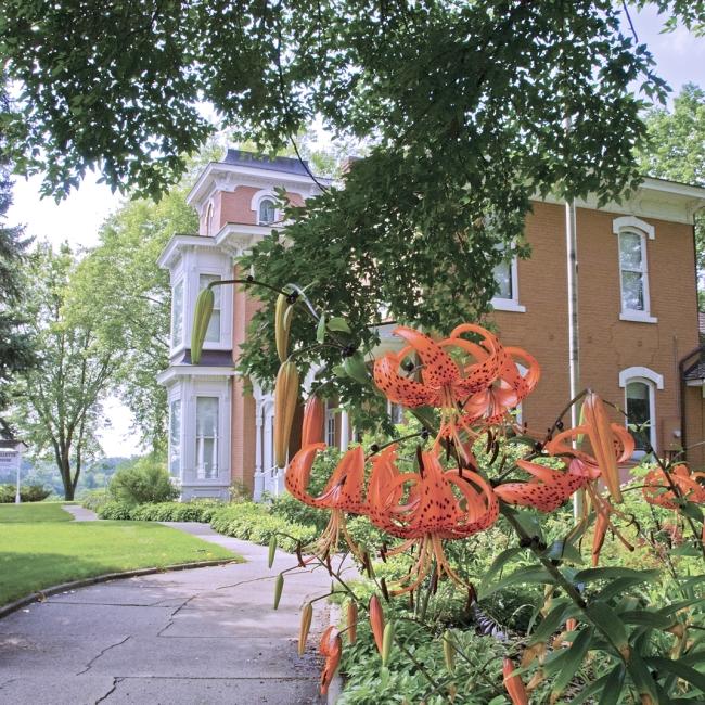 Arthur Mellette home