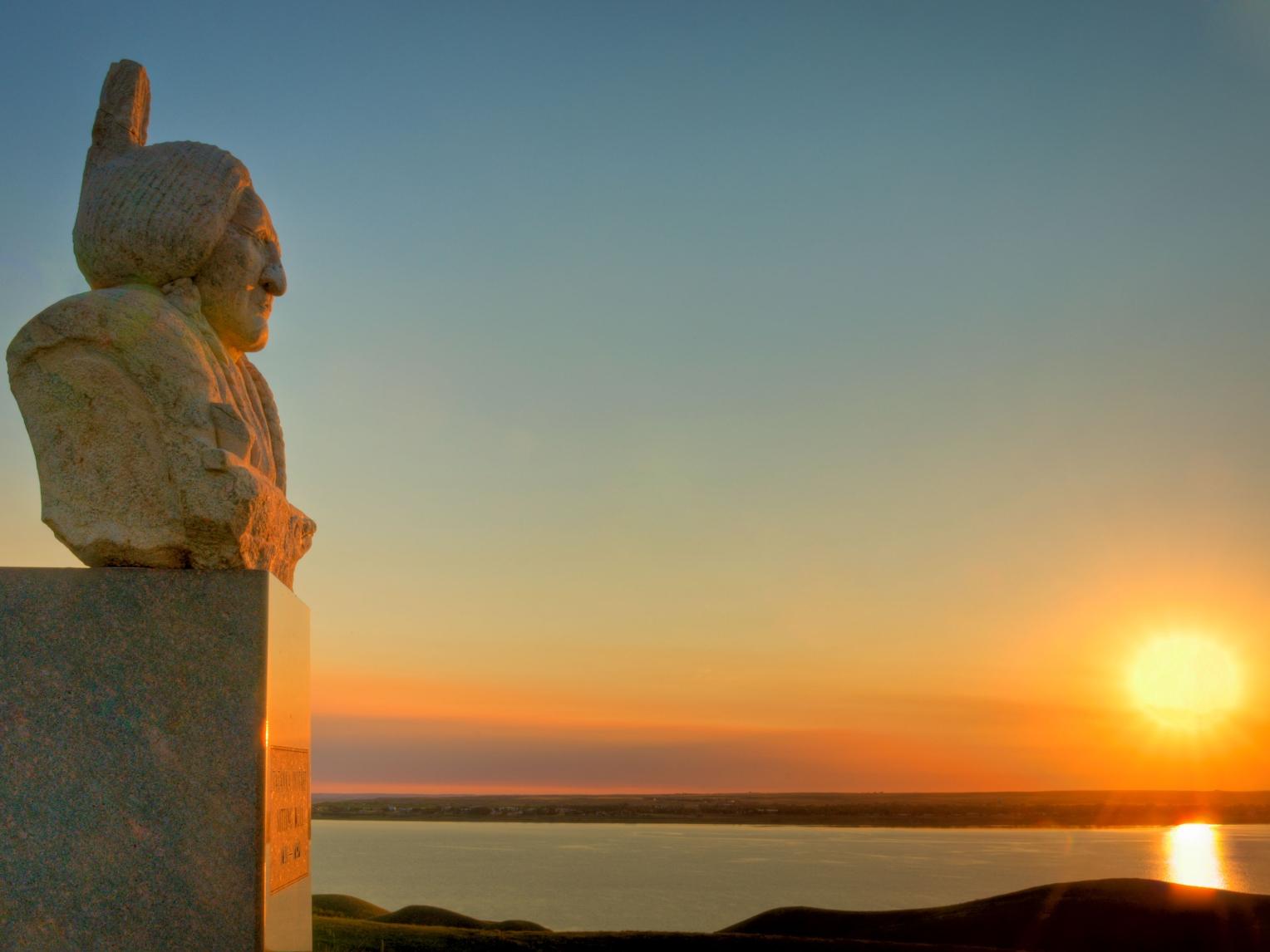 Sitting Bull Monument // Mobridge
