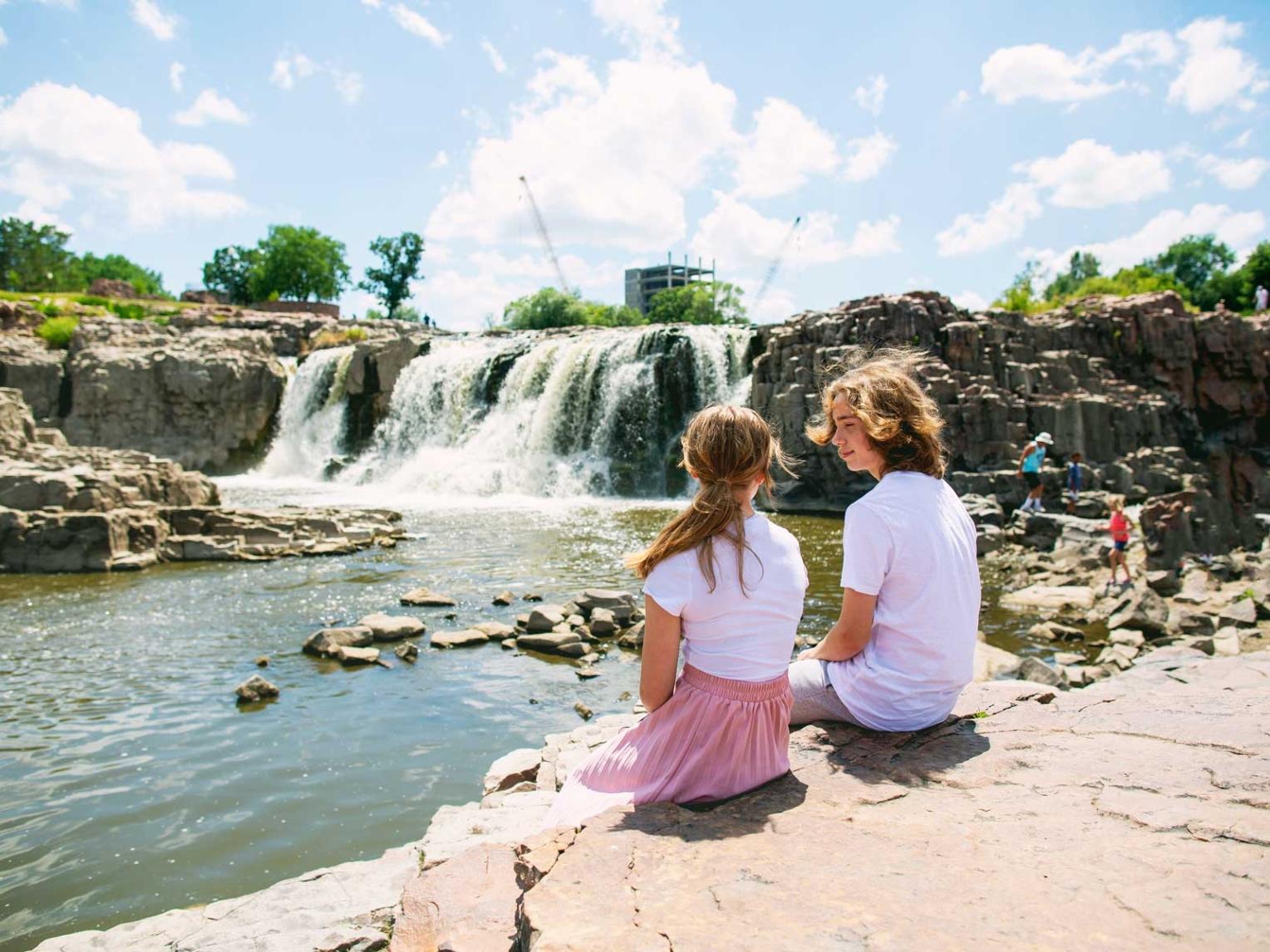 Sioux Falls Camping: Your Gateway to South Dakota Adventure!