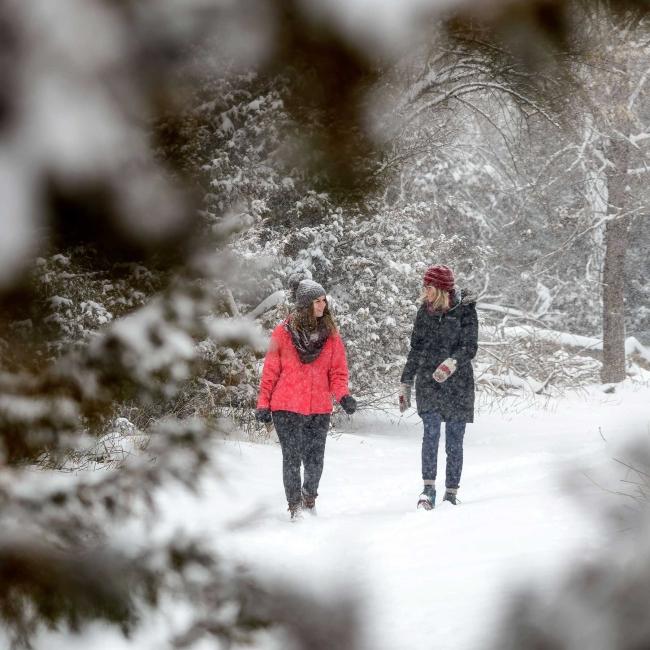 girls hiking Lewis & Clark Trail in snow