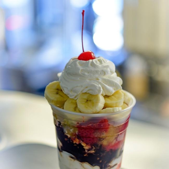 Zesto ice cream sundae