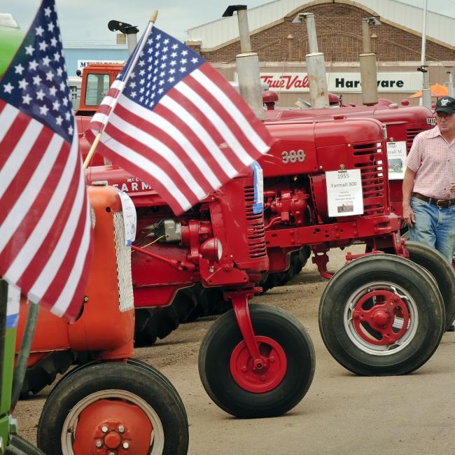 Foothills Classic Car & Tractor Show