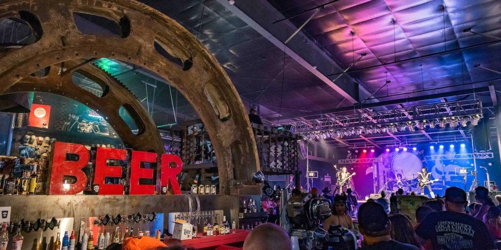 Full Throttle Saloon