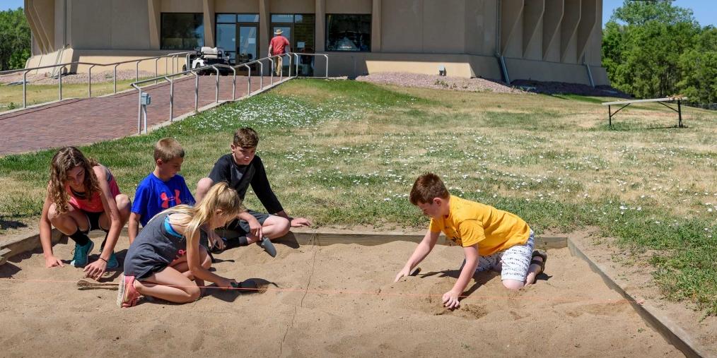 Archeology Days