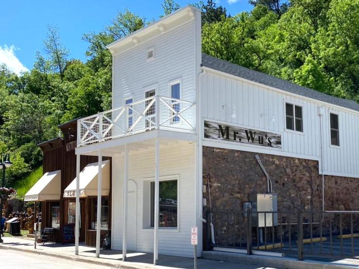 Mr. Wu's, Deadwood