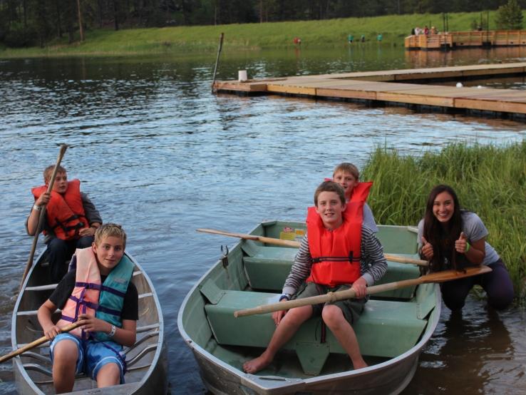 Boating on Lake Alexander