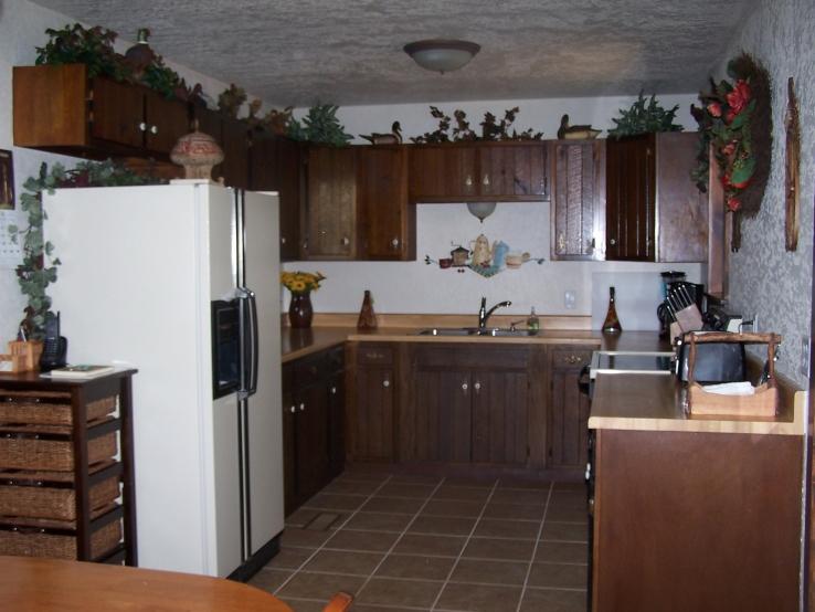 Gold Mine Lodge - Kitchen