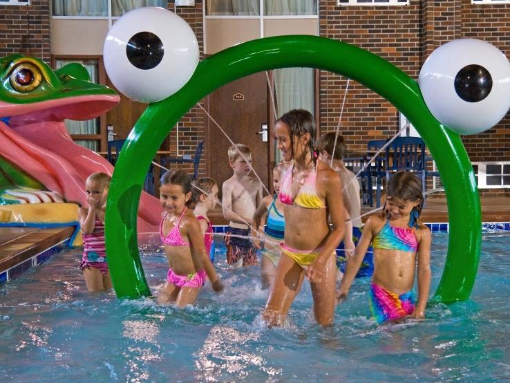 Rainforest Water Ring