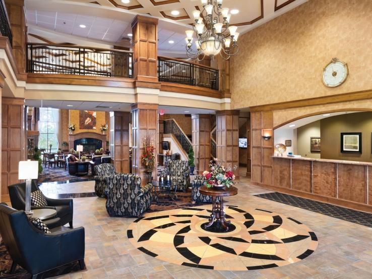 Lobby/Front Desk