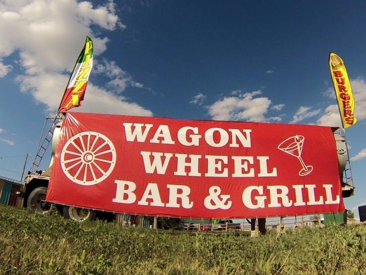 Wagon Wheel Bar & Grill, Interior