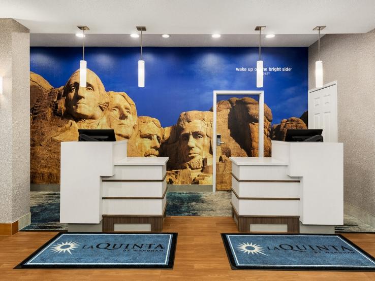 La Quinta, WaTiki Indoor Waterpark Resort, Rapid City