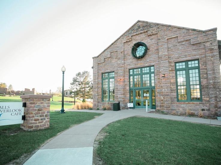 Falls Overlook Cafe, Sioux Falls