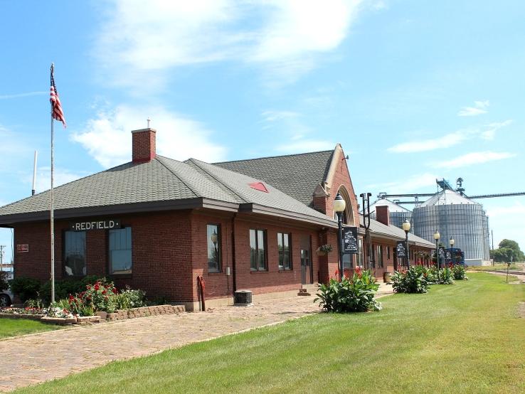 Chicago and NorthWestern Historic Railroad Depot, Redfield
