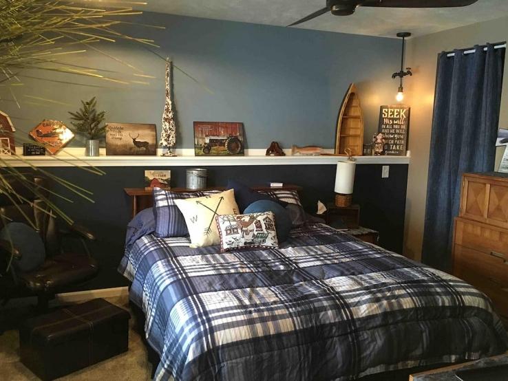 River Valley Retreat, Renner