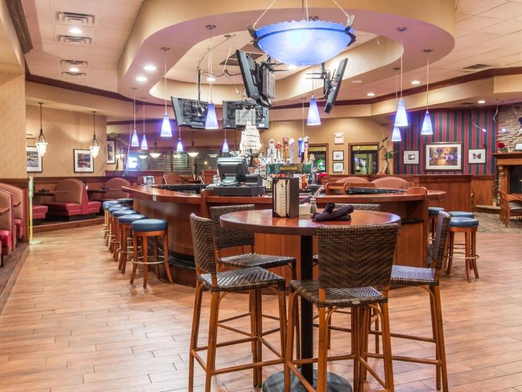 Castaway's Bar & Grill