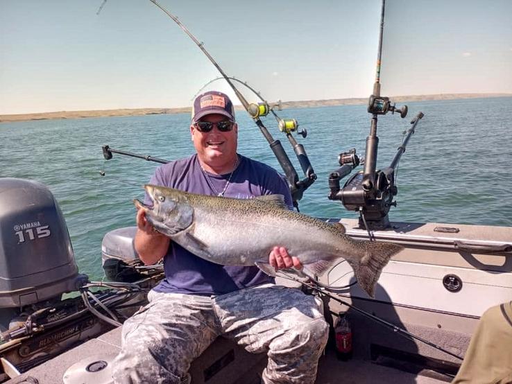 Oahe Salmon Guide Service, Onida