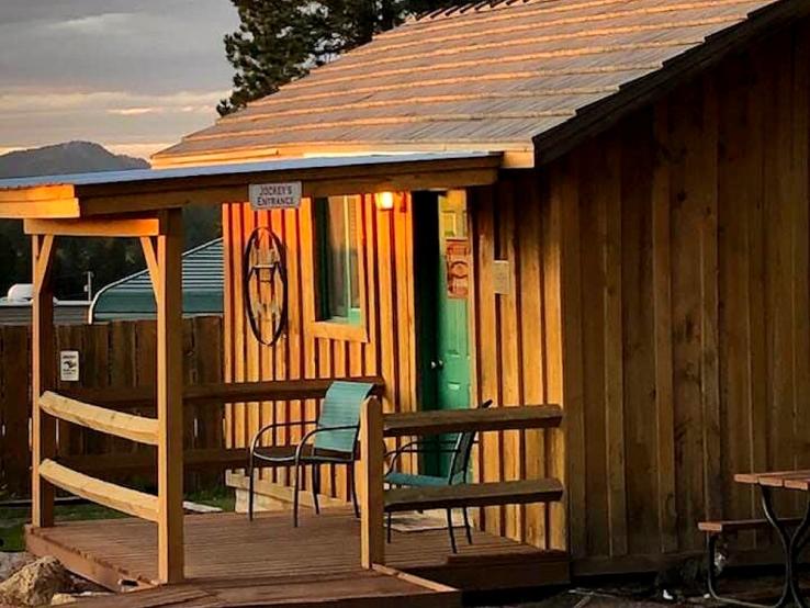 Broken Arrow Horse Camp, Custer