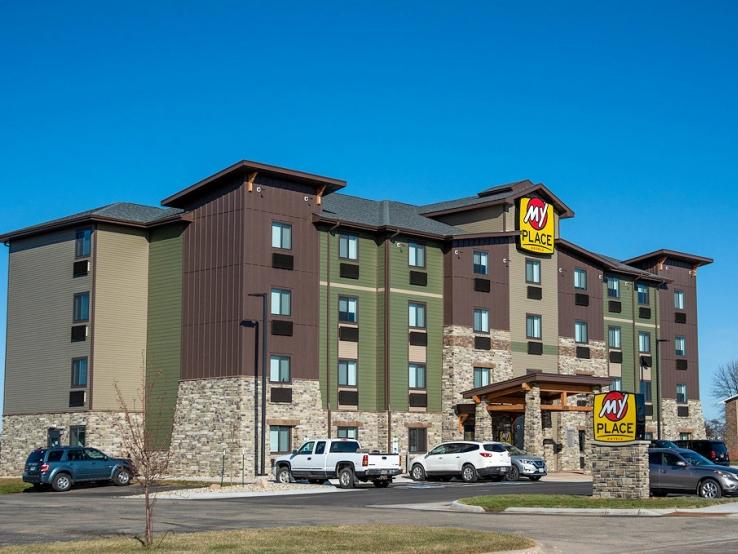 My Place Hotel, Watertown