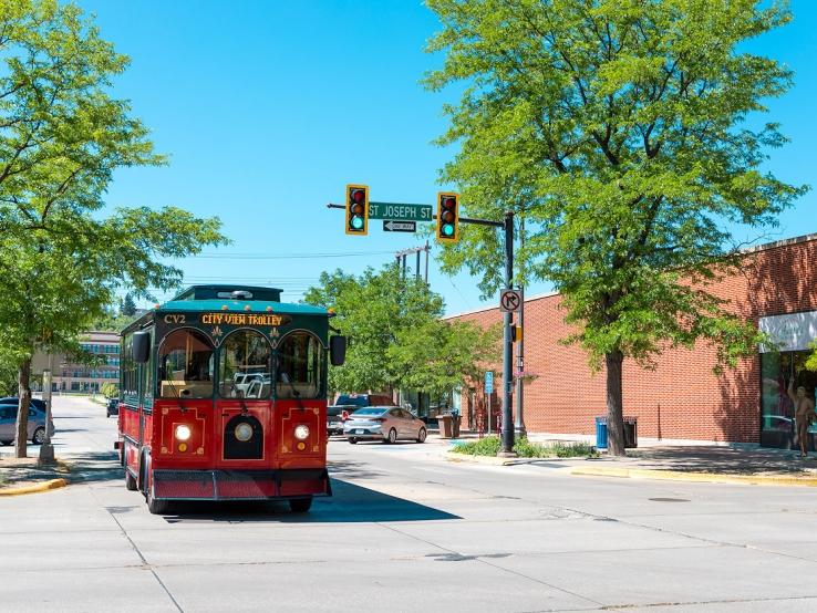 Trolley outlet
