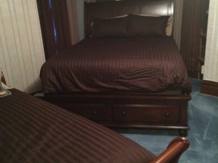 Iva's room