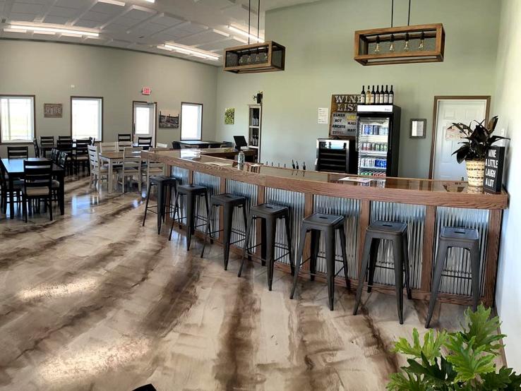 The Cornerpost Grapefarm & Winehouse, Huron